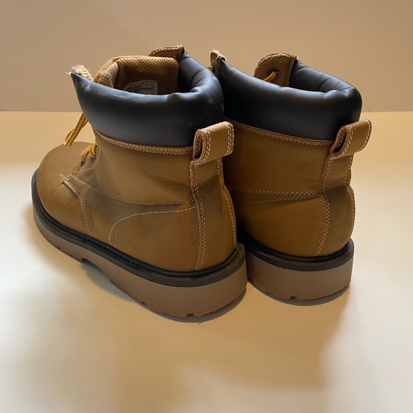 Mens size 10 Mossimo Supply Co work boots - Picture 3 of 7